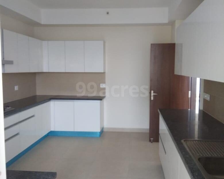 5 BHK Flat for Sale in Experion Windchants Hall
