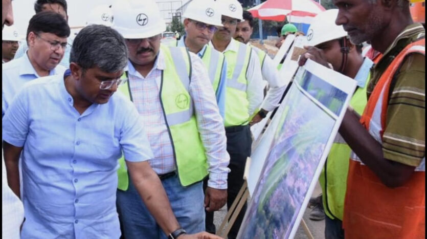 The NHAI chief conducts an inspection of Dwarka expressway, identifying missing links, alignments, and drainage issues